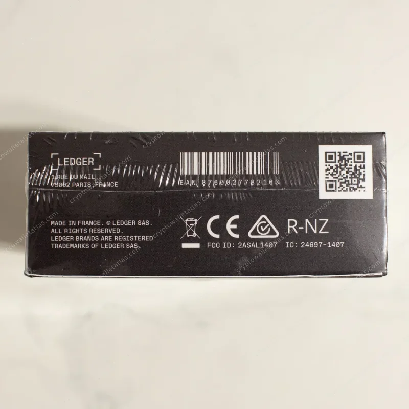 Ledger Nano X The Hundreds x Adam Bomb Squad Black - colorway and finish detail